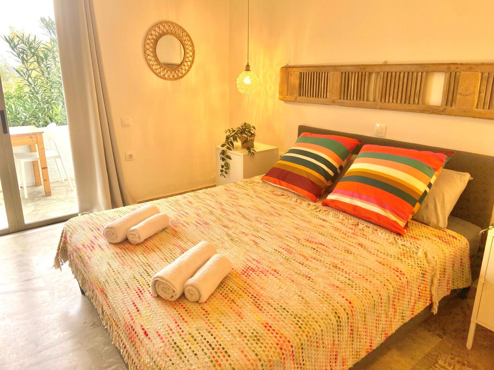 The Beachhouse Apartments Vagia  Bagian luar foto
